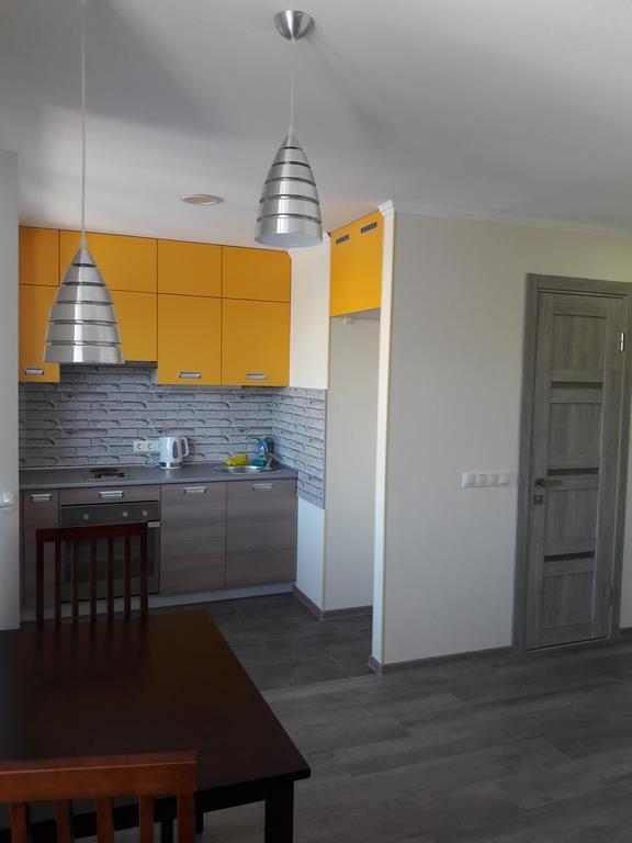 Apartmens near Metalist Appartement Charkov Buitenkant foto